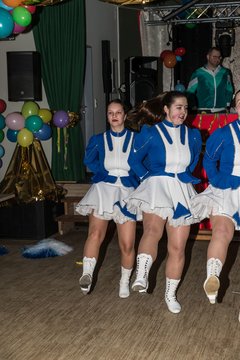 Bild 100 - Jugend Latuff